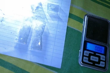 ஊரடங்கு நேரத்தில் போதைப்பொருள் கடத்திய நால்வர் கைது: நீதிமன்றம் வழங்கியுள்ள உத்தரவு (Photos)