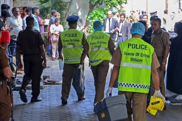 தமிழர் பகுதியில் கொடூரம் : குடும்பஸ்தர் கொலை - சந்தேக நபர்கள் கைது | Kilinochchi Murder Case தமிழர் பகுதியில் கொடூரம் : குடும்பஸ்தர் கொலை - சந்தேக நபர்கள் கைது | Kilinochchi Murder Case