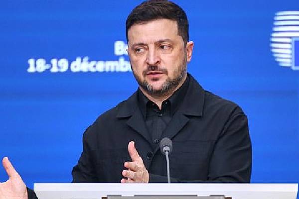 முடக்கப்பட்டுள்ள நிதியைத் தொட்டுப்பாருங்கள்... ஐரோப்பாவுக்கு கடும் எச்சரிக்கை விடுத்த புடின் | Frozen Russian Assets Putin Warns