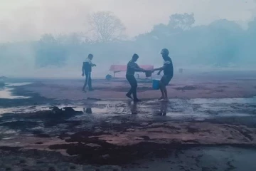வவுனியா தும்புத் தொழிற்சாலையில் திடீரென ஏற்பட்ட் தீ விபத்து!