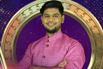 ஒரு பக்கம் கமலை திட்டுறாரு.. இன்னொரு பக்கம் பிக்பாஸ் நிகழ்ச்சிக்கு போறாரு