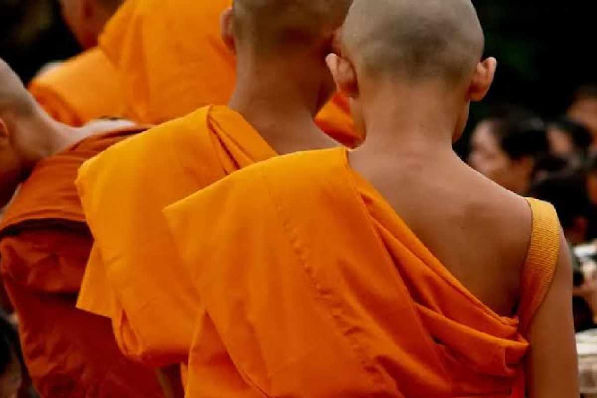 உடதும்பர பகுதியில் 11 வயது பௌத்த பிக்கு உயிரிழப்பு | 11 Year Old Buddhist Monk Dies In Udadumbara Area