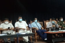 வவுனியா நகரை இரண்டு கிழமைகள் முடக்குமாறு சுகாதார திணைக்களம் பரிந்துரை