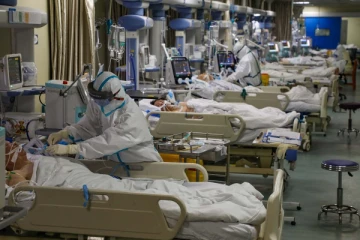 பிரித்தானியாவில் கிடுகிடுவென நிரம்பும் வென்டிலேட்டர் படுக்கைகள்.. குவியும் நோயாளிகள்! என்ன நடக்கப்போகிறது?