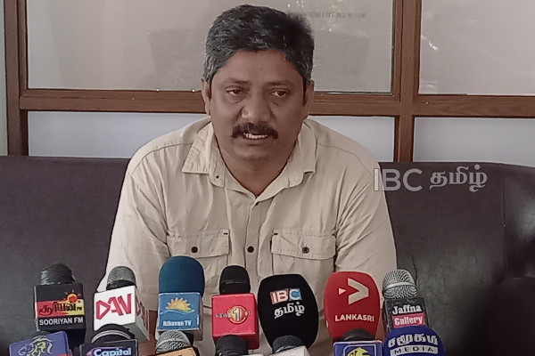 இனப்படுகொலையாளர்களுக்கும் பாதிக்கப்பட்ட தமிழர்களுக்கும் ஓரிடத்தில் நினைவகமா...! | Tamils War Memorial Genocide Day Sri Lanka