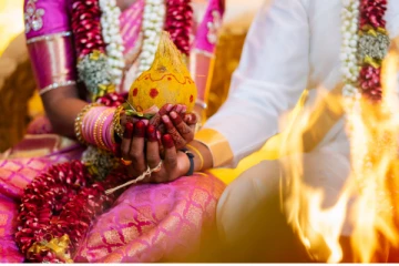 திருமணமான 2ஆவது நாளில் குழந்தை பெற்ற பெண் ; அதிர்ச்சியில் மாப்பிள்ளை