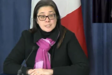 ரொறன்ரோவில் வீடுக்களுக்குள் முடங்கும் உத்தரவை நீடிக்க வேண்டும்!