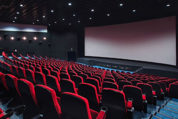 கனடா திரையரங்குகளில் இந்திய திரைப்படங்கள் நிறுத்தம் | Indian Films Banned From Canadian Cinemas