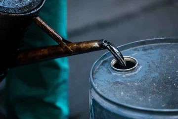 නැවතත් තෙල් මිල ඉහළට - නව මිල මෙන්න