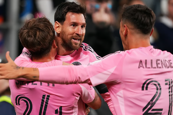 கால்பந்து உலகில் வரலாறு படைத்த மெஸ்ஸி | Lionel Messi Break New World Record In Football