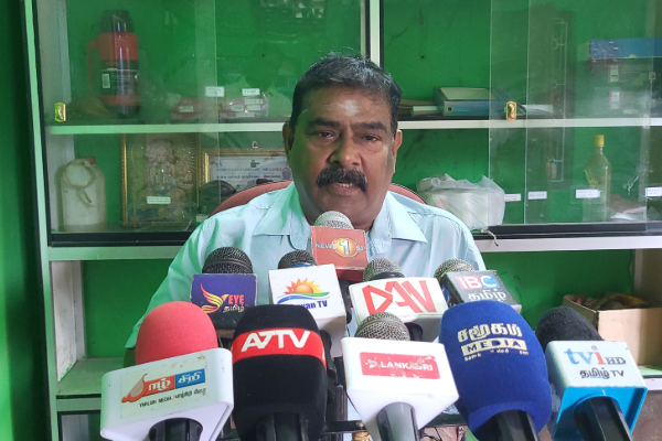 கேள்விக்குறியாகியுள்ள விவசாயிகள் முன்னேற்றம்! ஆலை உரிமையாளர் சங்கம் குற்றச்சாட்டு | Farmers Development Scheme கேள்விக்குறியாகியுள்ள விவசாயிகள் முன்னேற்றம்! ஆலை உரிமையாளர் சங்கம் குற்றச்சாட்டு | Farmers Development Scheme