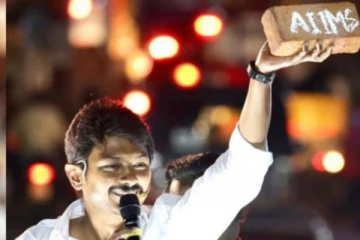 ”செங்கலை திருடிவிட்டார்” உதயநிதி ஸ்டாலின் மீது பாஜக நிர்வாகி பரபரப்பு புகார்