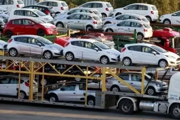 வாகன இறக்குமதி தொடர்பில் வெளியான தகவல் | No Plans To Restrict Vehicle Imports