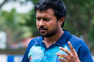 விளையாட்டு அமைச்சருக்கு லஞ்சம்.. முன்னாள் SLC ஆய்வாளர் சனத் ஜெயசுந்தராவுக்கு 7 ஆண்டுகள் தடை!