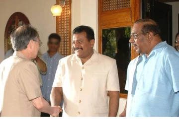 விடுதலைப் புலிகளின் தலைவர் உயிரோடு! புலம்பெயர் நாடுகளில் பலருக்கு ஆபத்து(Video)
