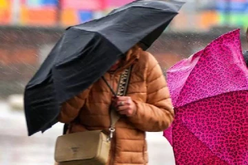 கனமழைக்கு வாய்ப்பு... இந்த ஆறு பொருட்களை சேமித்து வைக்க பிரித்தானிய மக்களுக்கு அறிவுறுத்தல்