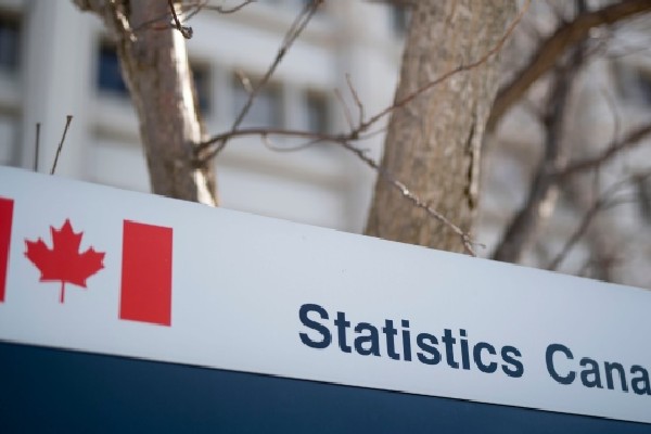 கனடாவில் பண வீக்கம் தொடர்பில் மகிழ்ச்சியான தகவல் | Canada S Annual Inflation Rate Fell To 3 8 Per