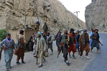 ஒரே நாளில் 350 தாலிபான்கள் சுட்டுக்கொலை!