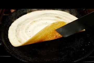 தோசைக்கல்லில் போகாத எண்ணெய் பிசுக்கு; ஒரே நிமிஷத்தில் காலி - இதை ட்ரை பண்ணுங்க!