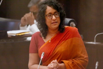 பெண்களை கட்டுப்படுத்தும் தடைகளை உடைக்கப்படும் ; பிரதமர் உறுதி