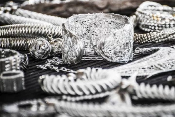 இனி வெள்ளி நகைகளை அடமானம் வைத்தும் வங்கிக் கடன் பெறலாம்: விரிவான விளக்கம்