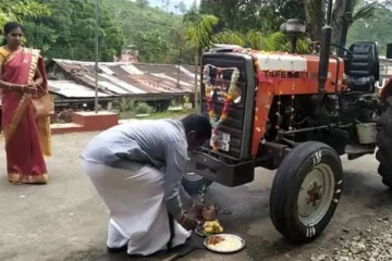 39 வருடமாக துப்புரவு பணியில் சேவையாற்றி வந்த கனகரத்தினம் ஓய்வு!