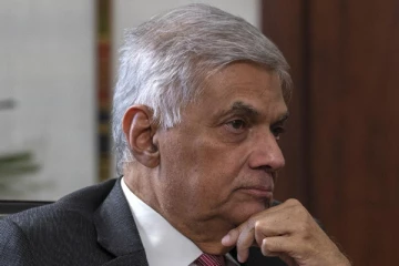 இலங்கை குடியரசை விட நான் ஆயிரம் மடங்கு பணக்காரன்! ரணில்