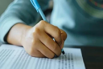 பரீட்சையில் ஆள்மாறாட்டம்: நீதிமன்றம் பிறப்பித்த உத்தரவு