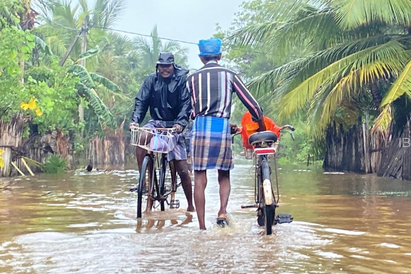 25 கோடி ரூபாய் நன்கொடை வழங்கிய சந்திரிக்காவை பாராட்டிய Npp அமைச்சர் | Bimal Praises Chandrika For Donating Rs 25 Crore 25 கோடி ரூபாய் நன்கொடை வழங்கிய சந்திரிக்காவை பாராட்டிய Npp அமைச்சர் | Bimal Praises Chandrika For Donating Rs 25 Crore
