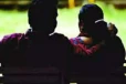 கள்ளக்காதலனுடன் ஓடிய பெண்ணை மீண்டும் கணவருடன் சேர்த்த பணம்