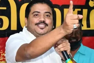 குஷ்பு, காயத்ரியிடம் மன்னிப்பு கேட்க சொன்ன நீதிமன்றம் : திமுக பேச்சாளருக்கு உத்தரவு