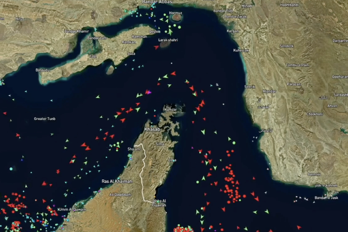 பாரசீக வளைகுடாவின் துறைமுகங்களுக்கு எச்சரிக்கை! ஈரானின் அறிவிப்பால் பதற்றம் | Iran Warns Any Ports In The Persian Gulf
