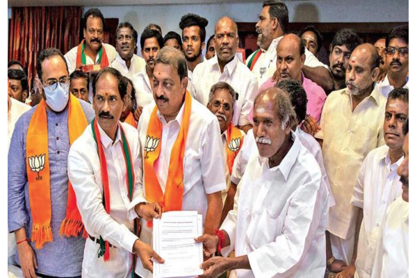 புதுச்சேரியில் பூஜ்ஜியத்திலிருந்து துணை முதல்வர் வரை: பாஜக வளர்ந்தது எப்படி? | Bjp Becomes Second Biggest Party Surpassing Admk