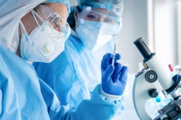 புற்றுநோய்க்கான தடுப்பூசியை கண்டுபிடிக்கும் பணியில் சர்வதேச விஞ்ஞானிகள்