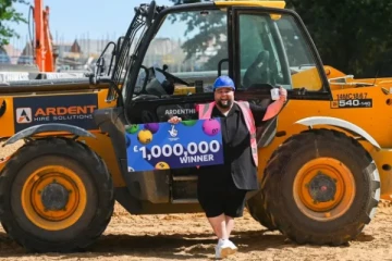 லொட்டரியில் ஒரு மில்லியன் பவுண்டுகள் வென்ற பிரித்தானியரின் பரிதாப நிலை