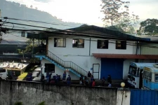 வட்டவளை ஆடைத்தொழிற்சாலை ஊழியர்கள் 10 பேருக்கு கொரோனா! தொழிற்சாலைக்கு பூட்டு