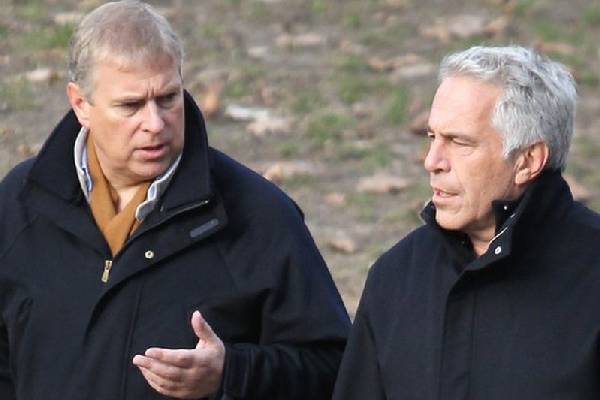 முன்னாள் இளவரசர் ஆண்ட்ரூவின் கடவுச்சீட்டு பறிமுதல் செய்யப்படலாம்... வெளிவரும் புதிய பின்னணி | Andrew Passport Should Removed முன்னாள் இளவரசர் ஆண்ட்ரூவின் கடவுச்சீட்டு பறிமுதல் செய்யப்படலாம்... வெளிவரும் புதிய பின்னணி | Andrew Passport Should Removed