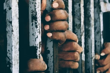 உண்ணாவிரதத்தில் ஈடுபட்டுள்ள கைதிகளில் ஒருவருக்கு நேர்ந்த பரிதாபம்!