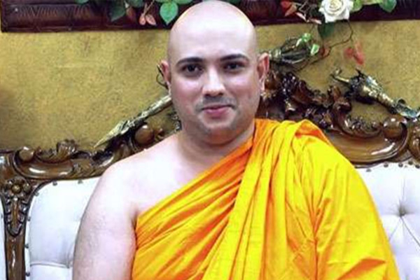 திலினி பிரியமாலியால் தேரருக்கு பிடியாணை! | Thilini Priyamali Warrants Arrest For Thera