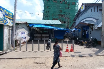 ஸ்தம்பித்தது யாழ் நகரம்- அரச பேருந்துகள் சேவையில்!