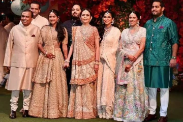 ரூ 5,000 கோடியில் மகனுக்கு திருமணம்... இந்த 7 மாதங்களில் முகேஷ் அம்பானி சம்பாதித்த தொகை