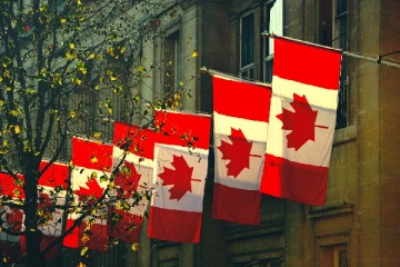 போரில் உயிரிழந்த உயிர்களுக்கு நினைவுச்சின்னம்