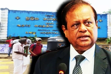 பொலித்தீனுடன் உணவை உண்ணுமாறு பணித்த அதிபர்: விசாரணைகள் ஆரம்பம்