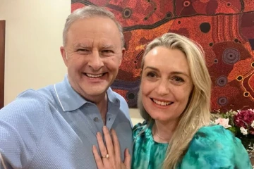 60 வயதில் 40 வயது தோழியை கரம்பிடித்தார் அவுஸ்திரேலிய பிரதமர்