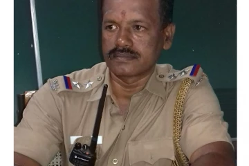 ஜல்லிக்கட்டு நடத்தியவர்கள் மீது தடியடி : எஸ்.ஐ தலையை உடைத்த விழா குழுவினர் - 8 பேர் மீது வழக்கு பதிவு