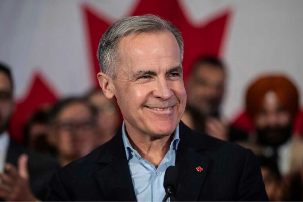 அமெரிக்க ஜனாதிபதியிடம் மன்னிப்பு கோரிய கனடிய பிரதமர் | Canadian Pm Carney Apologises To Trump