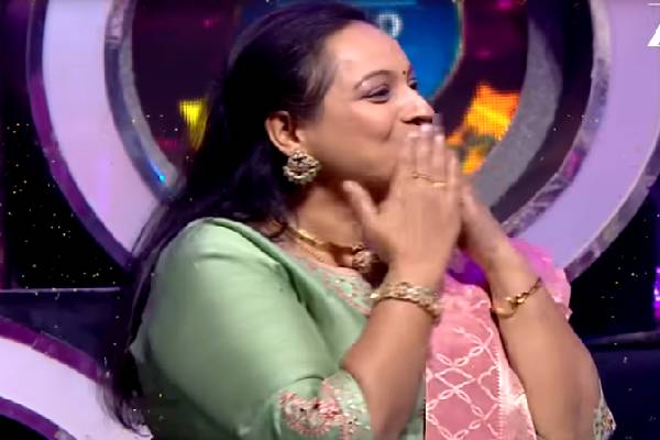 சரிகமப - வில் மெய்சிலிர்க்க பாடிய போட்டியாளர்கள்: முத்தம் கொடுத்த தருணம் | Saregamapa Lil Champs S5 24 25 Jan Sat Sun Promo