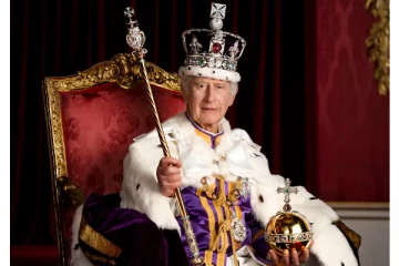 பிரித்தானிய மன்னர் மூன்றாம் சார்லஸ் முடிசூட்டு விழா: அதிகாரப்பூர்வ புகைப்படங்களின் தொகுப்பு இதோ