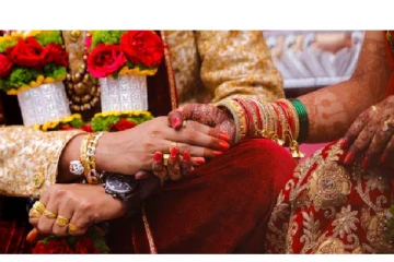 எருமை மாடுகள் வாங்குவதற்காக 2வது திருமணம் செய்த பெண் - கடைசியில் நடந்த ட்விஸ்ட்!