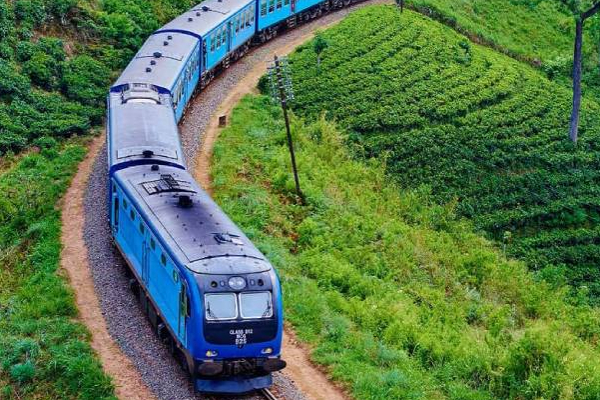 திடீரென தடம்புரண்ட ரயில்... மலையக பயணிகளுக்கு முக்கிய தகவல்! | Train Derailed Impact On Upland Train Service